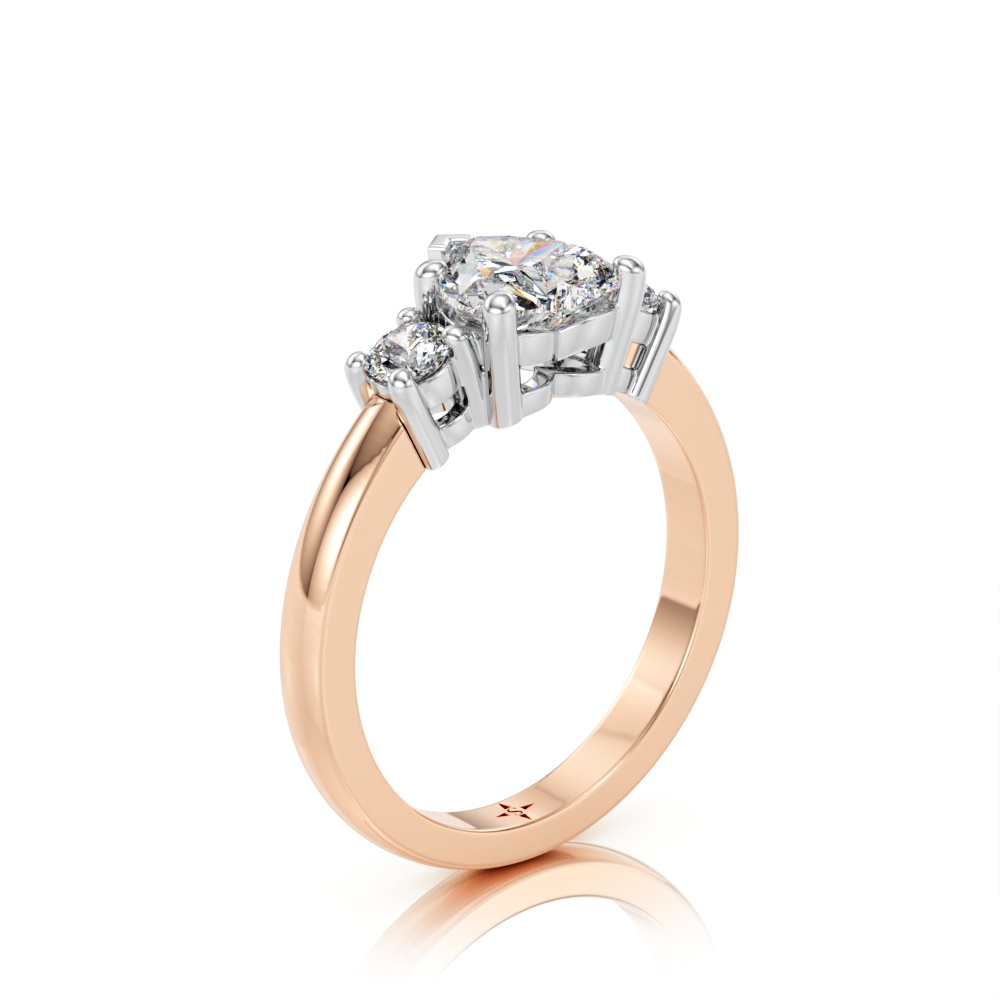 Custom RIng with Lab-diamonds